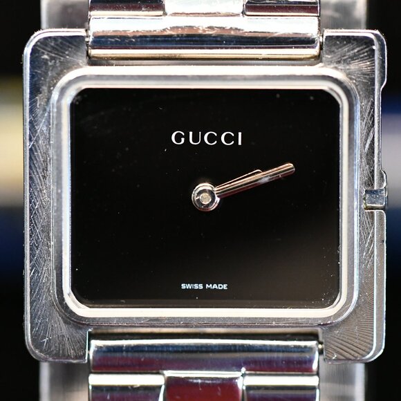 Gucci 3600J 27 mm Men's Watch Black Dial - Picture 1 of 11